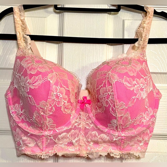 Victoria's Secret Other - BODY BY Victoria's Secret 36DD lined demi/DEMI-Buste neon pink NWOT From 2013